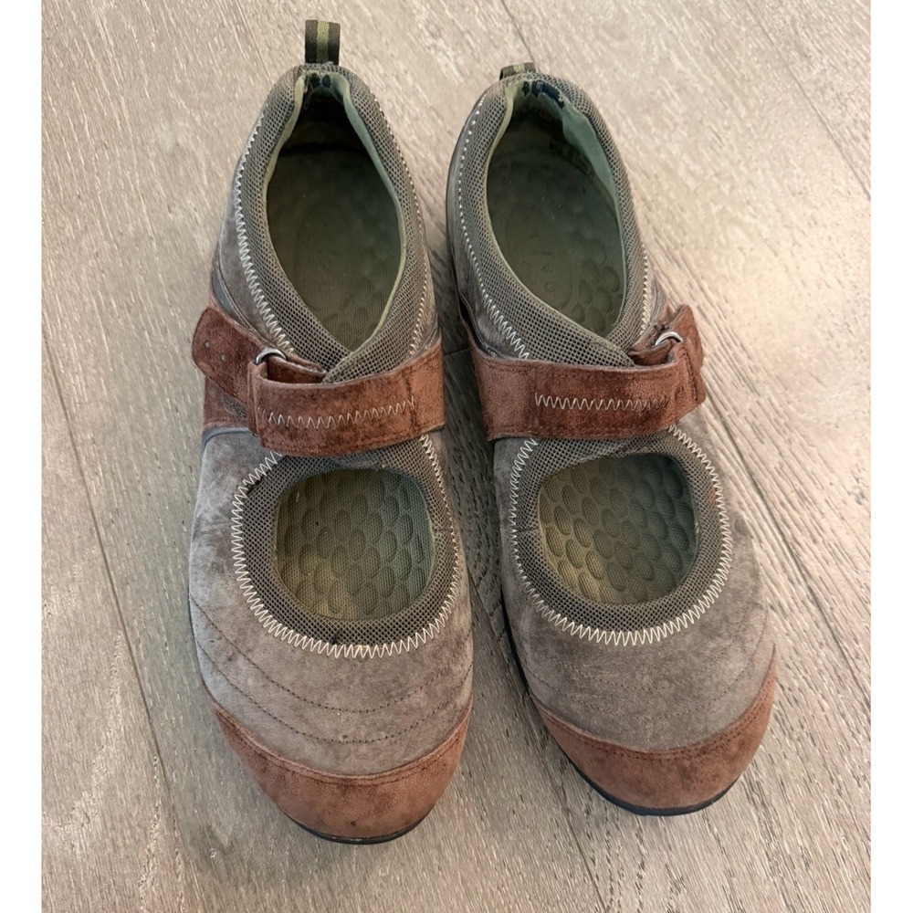 Women's Brown Suede Mary Jane Walking Shoes Comfort Hook Loop Strap